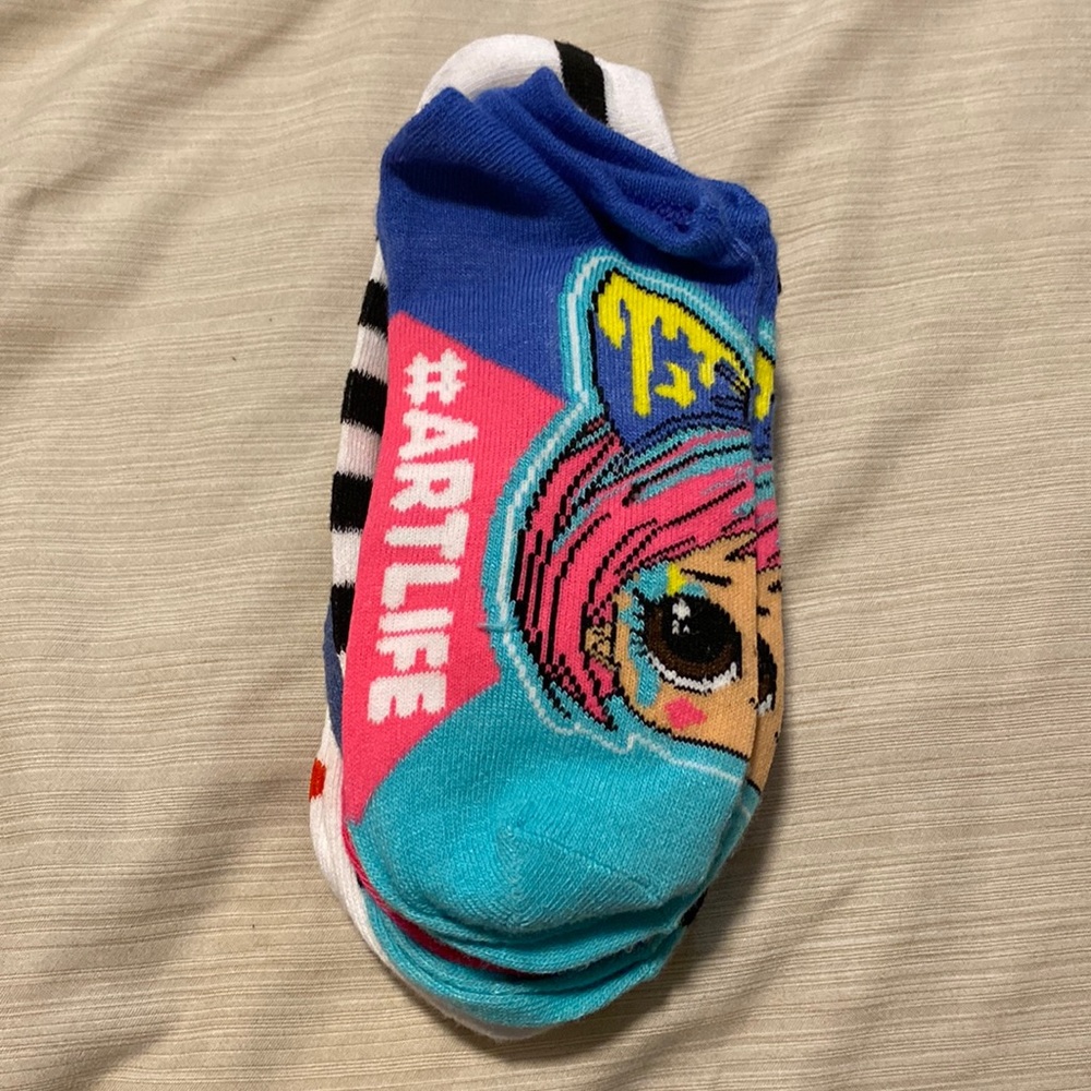Juniors pack of six socks LOL doll